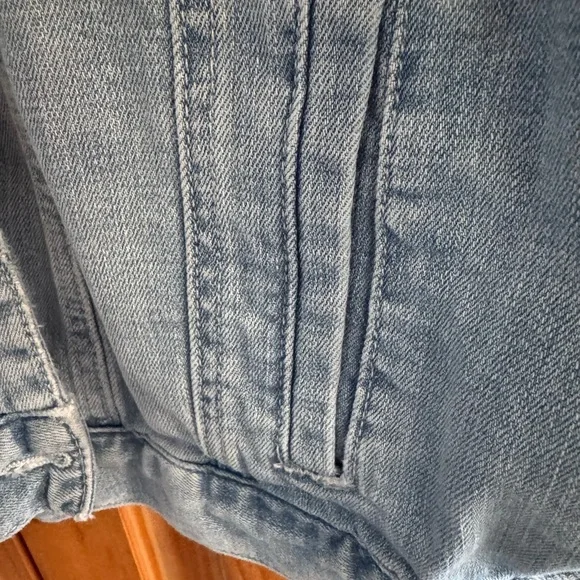 Laurie Felt Light Blue Jean Jacket - Picture 5 of 15